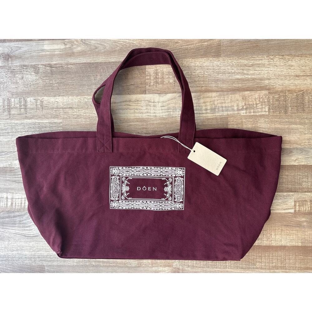 NWT DOEN Burgundy Canvas Tote with White Graphic Logo Limited Holiday Edition
